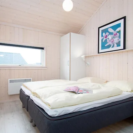 2 House B 55 *